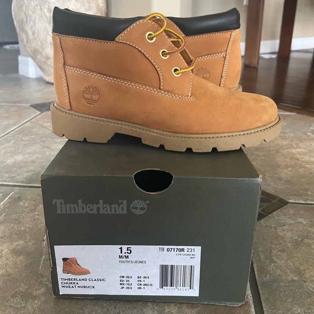Timberland classic chukka boots ankle height.